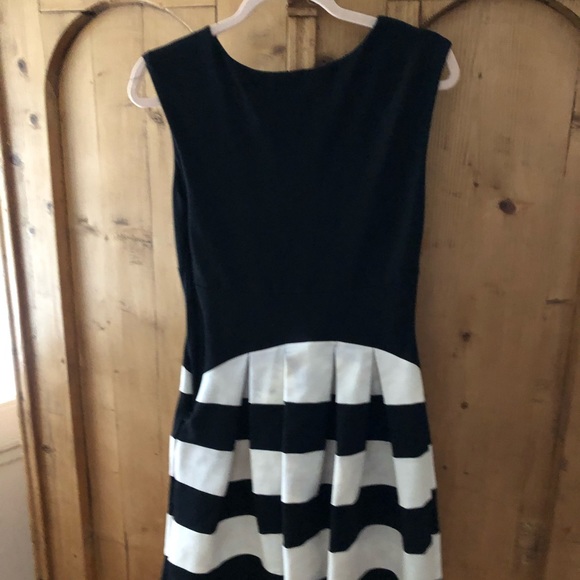 Eva Franco Dress - Picture 2 of 5